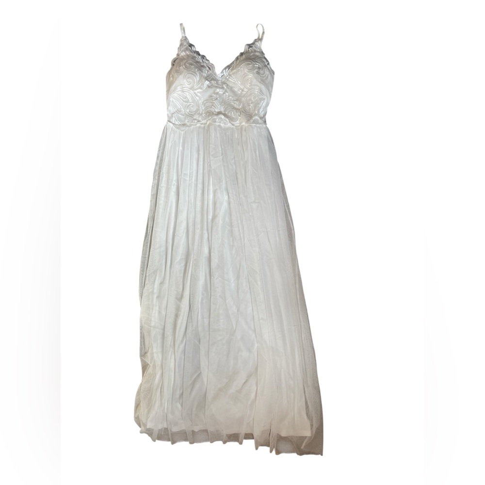 Fashion Nova White Lace Bodice Maxi Dress with Sheer Skirt - Picture 2 of 5